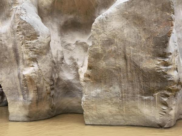 被水咬過的石頭 被水咬過的石頭