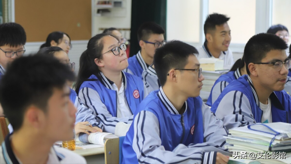 2016年江西24歲男子喝下百草枯，向妻子以死謝罪，妻子：絕不見他