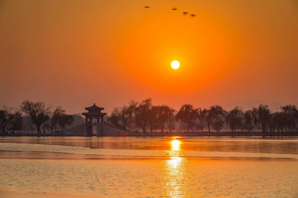 99句經典愛國詩詞，每個人都應該讀一讀