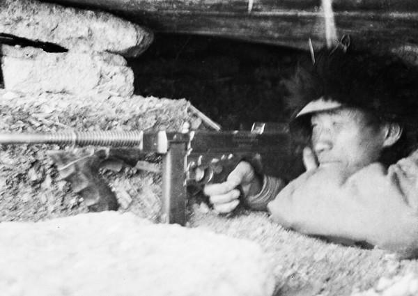 東野頭號“王牌軍”，裝備約4000支衝鋒槍，近戰火力堪稱兇猛