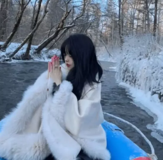 一邊向佛，一邊直播割韭菜，被央視怒批後，“佛媛”將徹底涼涼