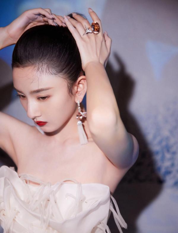 237號“女神”宋祖兒