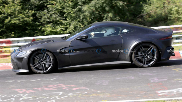 阿斯頓·馬丁V12 Vantage最新訊息 限量發售299輛 有望明年3月釋出