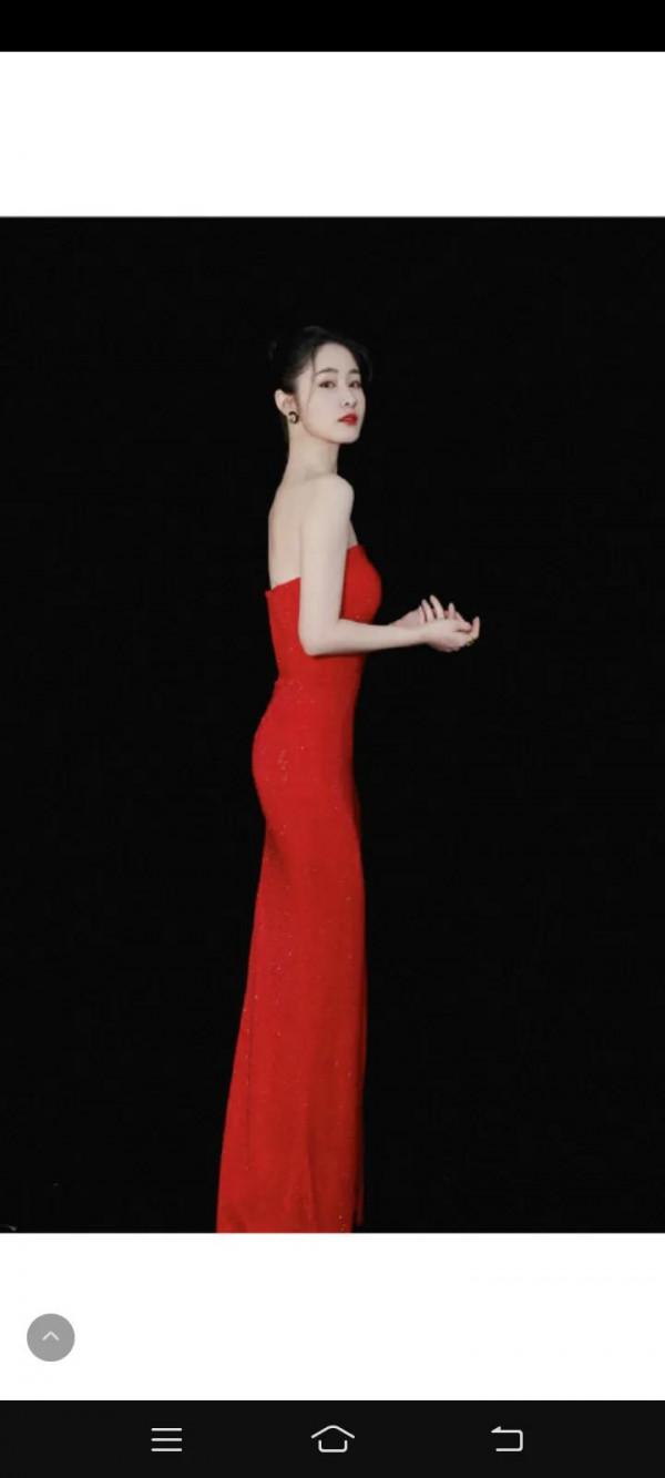 梁田劉燁湖南春晚禮服美圖