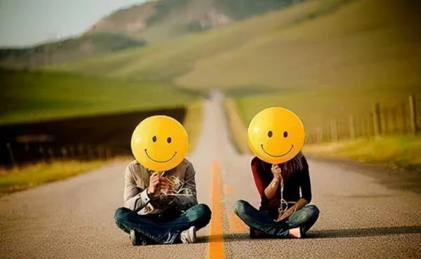 半夜突然口乾舌燥？別總以為是缺水，或是這幾種疾病的症狀