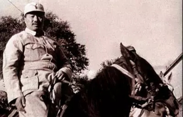 劉伯承、賀龍、陳毅、聶榮臻、陳賡，老蔣最畏懼誰？