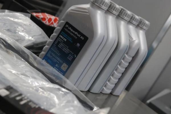 翻新09年老款豐田漢蘭達,28萬公里剛過磨合期,還能再戰20年 翻新09年老款豐田漢蘭達,28萬公里剛過磨合期,還能再戰20年