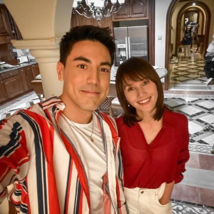 33歲劉詩詩同框43歲袁泉,兩人美貌不分勝負,袁泉氣場超強大 33歲劉詩詩同框43歲袁泉,兩人美貌不分勝負,袁泉氣場超強大