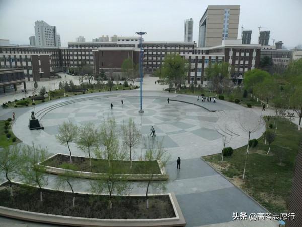 通訊工程專業，這2所普通大學很不錯，大多數高考生都有機會報考