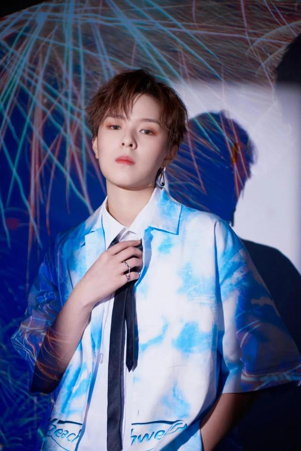 火箭少女解散了，與王一博傳戀情的李子璇，真的被資本偷換人生嗎