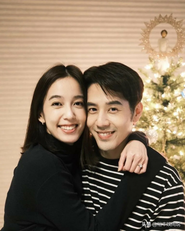 恭喜!陳婷妮官宣與胡宇威戀情,女方曬大鑽戒,經紀人曝求婚過程 恭喜!陳婷妮官宣與胡宇威戀情,女方曬大鑽戒,經紀人曝求婚過程