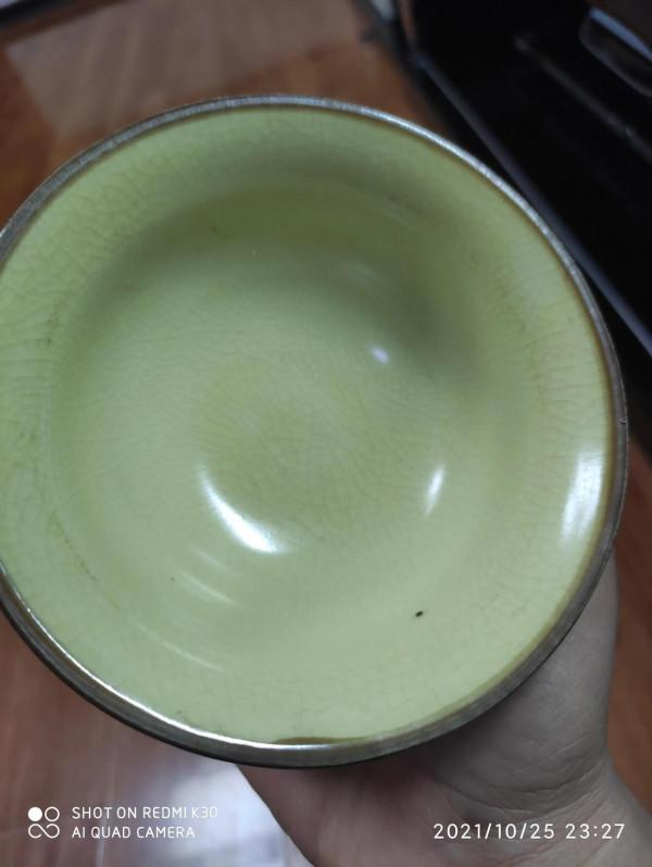 明永樂淡黃釉小碗 明永樂淡黃釉小碗