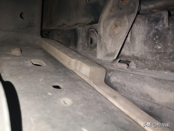 開了30多萬公里的豐田普拉多還能賣20萬！它還能不能戰？