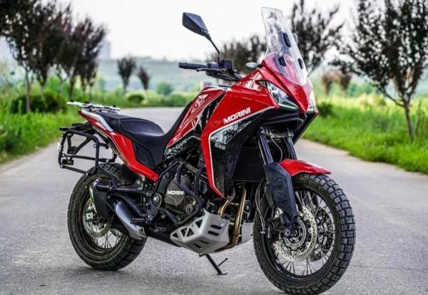 歐洲車中國芯，解讀摩托莫里尼X-CAPE：4.588萬起售，配置出眾