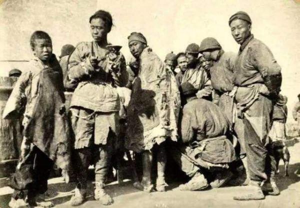 大地主率全村參加抗日，66歲遭漢奸出賣而死，6個兒子全部戰死