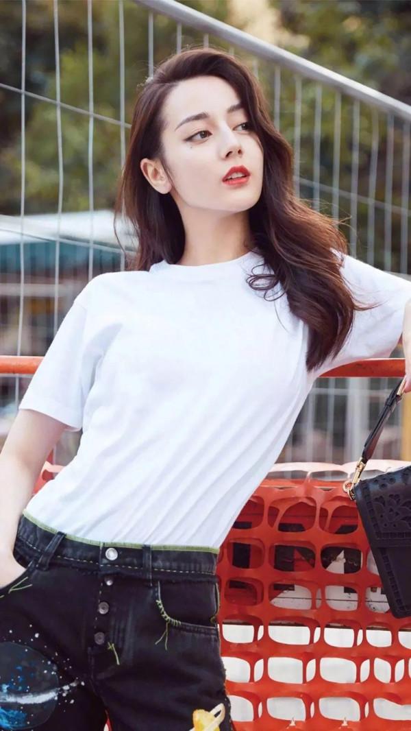 明星桌布迪麗熱巴桌布 明星桌布迪麗熱巴桌布