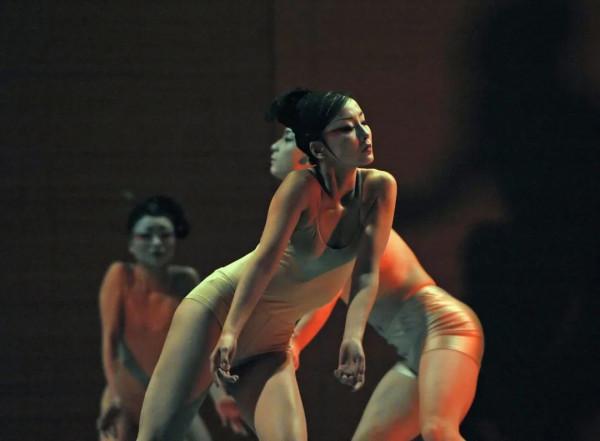 “東方靈慾三部曲”之《警幻絕》演繹極致東方美學 “東方靈慾三部曲”之《警幻絕》演繹極致東方美學