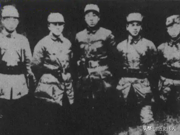 67年陳毅向毛主席彙報陶勇情況後,主席大發雷霆:他們這是在胡鬧 67年陳毅向毛主席彙報陶勇情況後,主席大發雷霆:他們這是在胡鬧