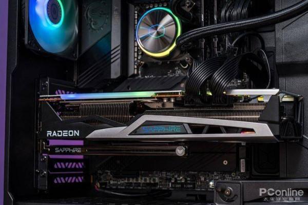 藍寶石RX 6900 XT 超白金 極光特別版評測：一年後RX 6900 XT更強了？