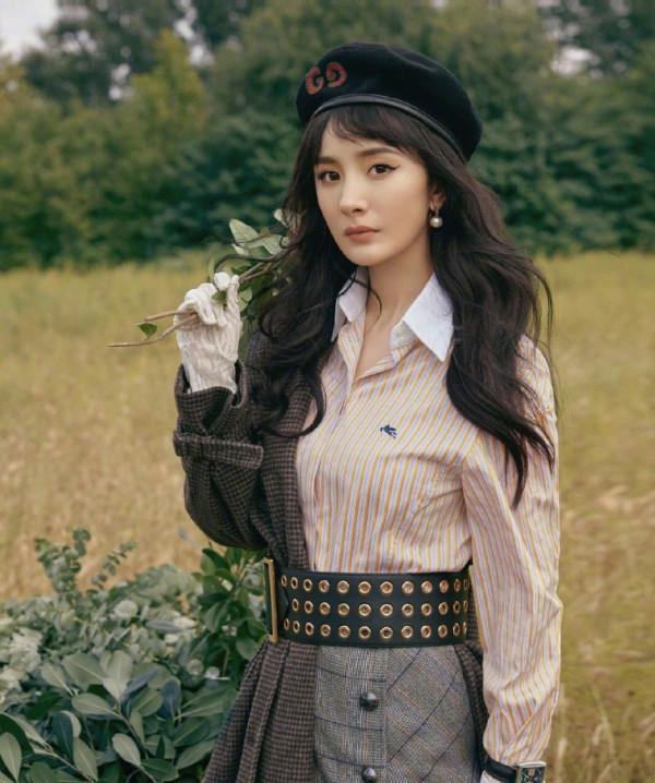 貝雷帽造型：趙麗穎 劉詩詩 楊冪 宋茜 熱巴 楊紫 李沁 倪妮 金晨 喬欣 周也