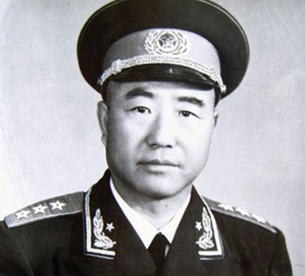 1955年，抗美援朝中6位功勳赫赫的兵團司令，都被授予何軍銜？