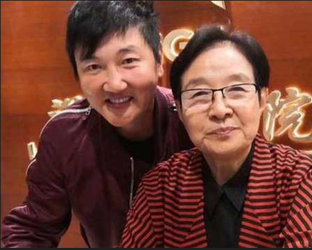 拋棄9年髮妻買紅妹,閃婚3婚潘蔚,孫楠究竟是薄情還是活得真實? 拋棄9年髮妻買紅妹,閃婚3婚潘蔚,孫楠究竟是薄情還是活得真實?