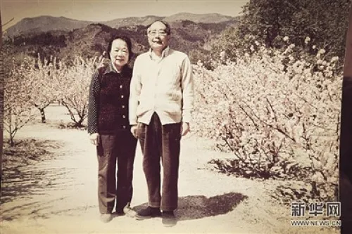 院士伉儷告訴你，科學家的愛情有多燃