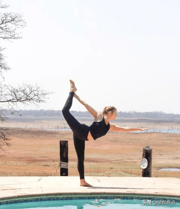 瑜伽單腿平衡體式站不穩？原來是沒做到這 3 點！附瑜伽體式