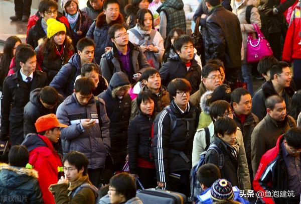 今年元旦會回家嗎？很多地方提出建議，農民工早知道早準備