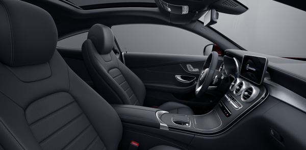 34.68萬元起 新款賓士C級轎跑上市 配置小幅升級