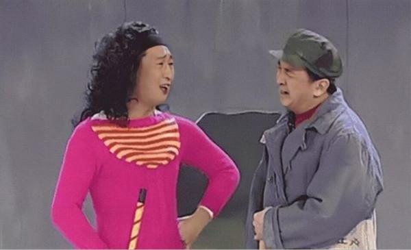 “天津大媽”林永健:17歲入行,33歲娶最美軍花,奮鬥20年終成名 “天津大媽”林永健:17歲入行,33歲娶最美軍花,奮鬥20年終成名