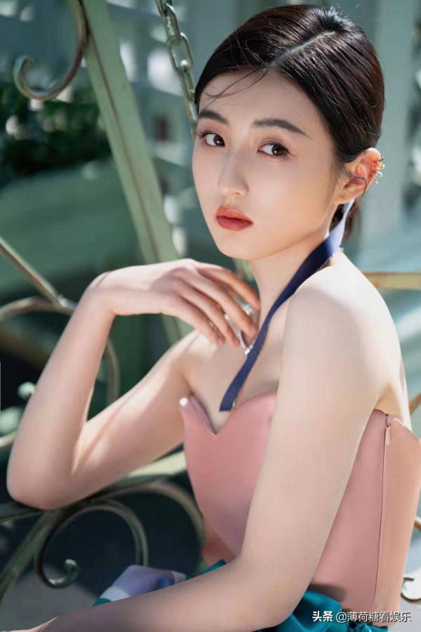 郭采潔步馬思純後塵，張子楓又曝下頭戀情，掉渣女星原來都一樣