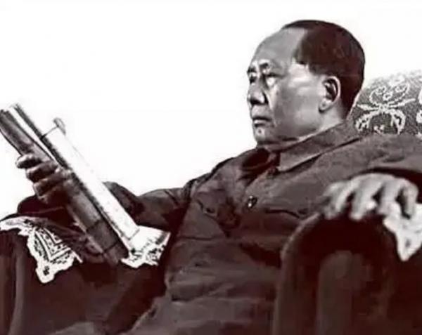 1934年毛岸紅失蹤,19年後事情出現轉機,毛主席:把他交給人民吧 1934年毛岸紅失蹤,19年後事情出現轉機,毛主席:把他交給人民吧