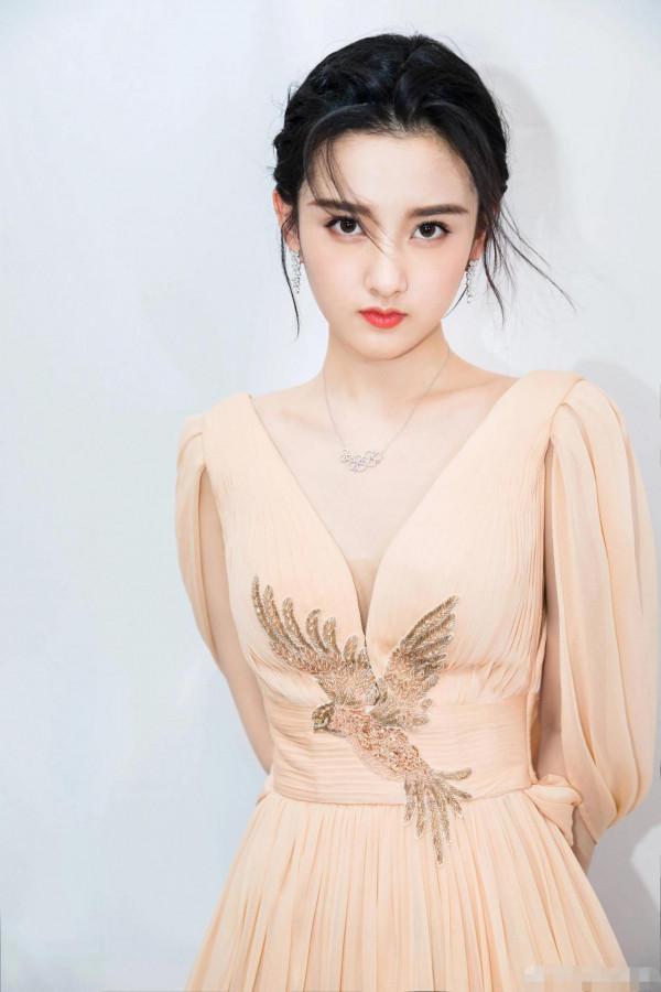 宋祖兒 女大十八變