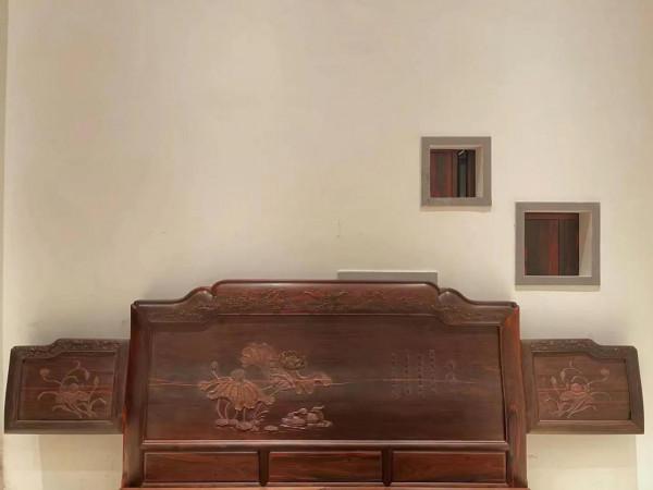 大紅酸枝黑料無補荷花款高低床三件套