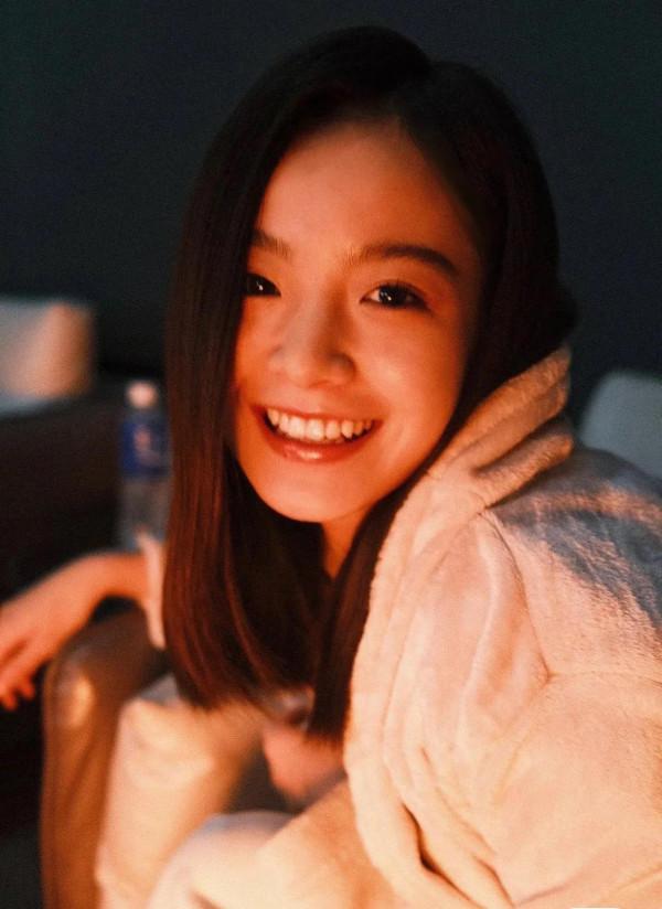 都說姜泥醜，可是小姐姐的現代裝好美呀