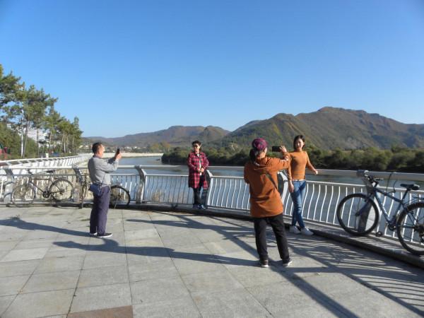 十一假期自駕長白山十五道溝,一路風景如畫,美不勝收 十一假期自駕長白山十五道溝,一路風景如畫,美不勝收