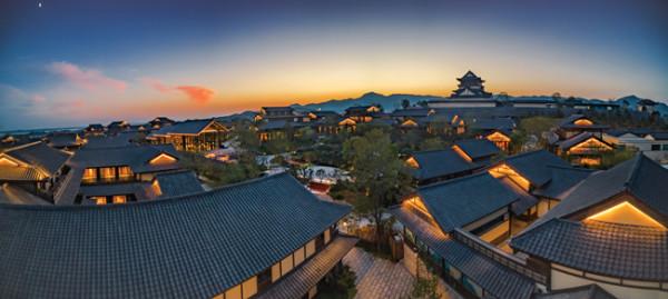 唐風古鎮致敬傳統文化 阿朵花嶼掌握流量密碼