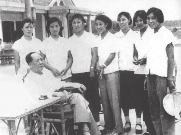 姚淑賢:毛主席專列服務員,因任務錯過約會,毛主席親自寫信調解 姚淑賢:毛主席專列服務員,因任務錯過約會,毛主席親自寫信調解