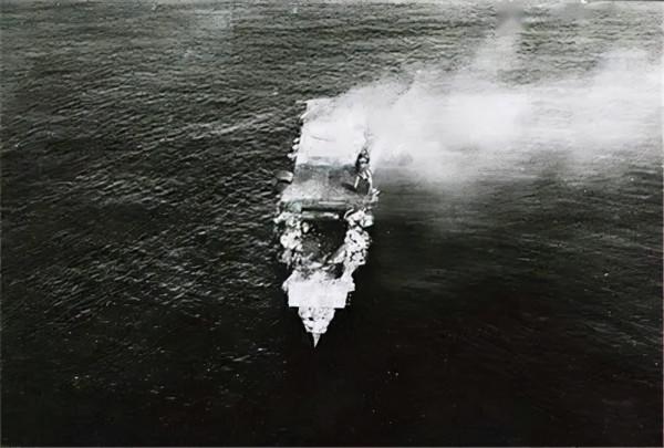 1986年五千噸巨輪首航就沉船，中國船員海上求生24天，帶回真相