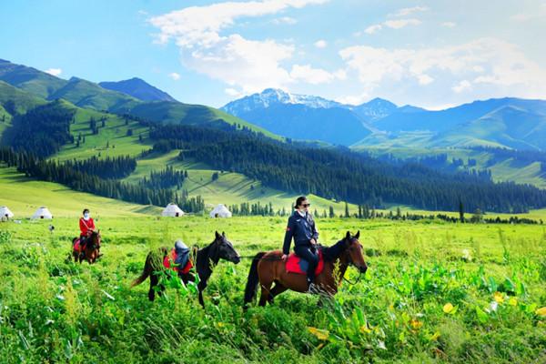 錯過那拉提，就錯過新疆一半的美？！這才是真實的那拉提