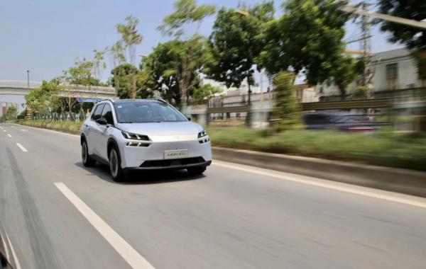 試駕AION V Plus:顏值智慧雙重進化,不止“小改款”那麼簡單 試駕AION V Plus:顏值智慧雙重進化,不止“小改款”那麼簡單