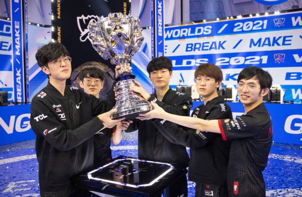 EDG第一、DK第七！外媒釋出新賽季戰力榜，LPL前十佔六