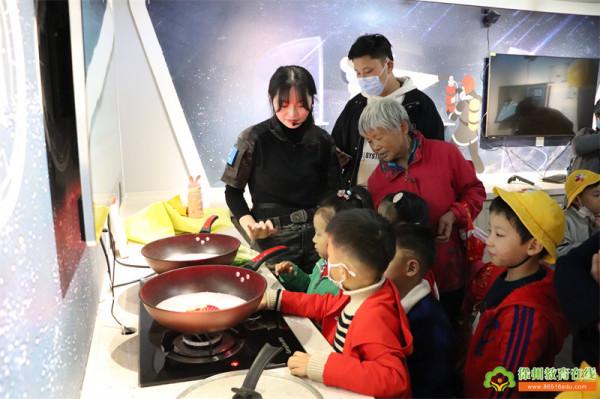 實景體驗,安全相伴——人之初山水華美幼兒園安全應急研學活動 實景體驗,安全相伴——人之初山水華美幼兒園安全應急研學活動