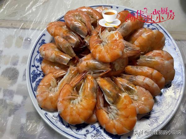 中秋家宴，母親做了滿滿一桌菜，曬圈火了，網友：口水直流，羨慕