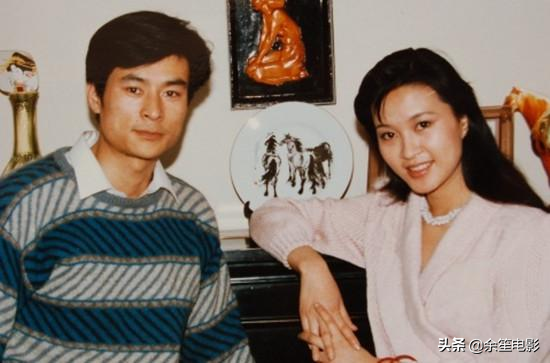 80年代當紅女星方舒，二婚嫁給小十歲屠洪剛，如今過得怎麼樣了？