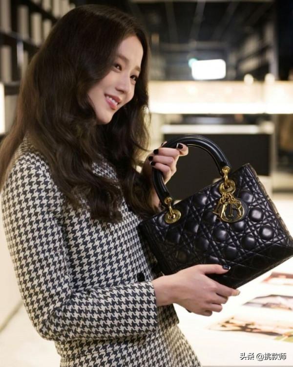 盤點Dior14個最受歡迎的包包，其中2款已絕版