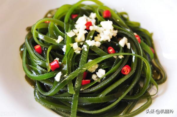 年夜飯，分享12道涼拌菜做法，有葷有素，清爽開胃又解膩