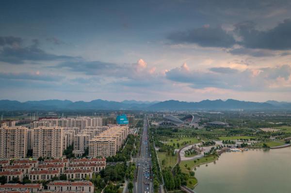 那個房價超3萬元/平方米的縣城,樓市現在冷成啥樣了? 那個房價超3萬元/平方米的縣城,樓市現在冷成啥樣了?