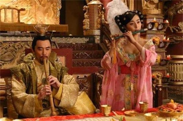 楊玉環為啥獨愛吃荔枝？如今科學揭開真相，難怪被李隆基寵愛16年